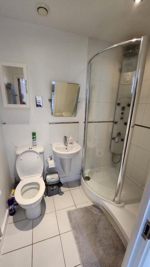 Luxury 2 Bed Apartment Excel Londres Exterior foto